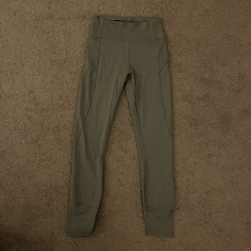 Lululemon Fast and Free Leggings in Size 4